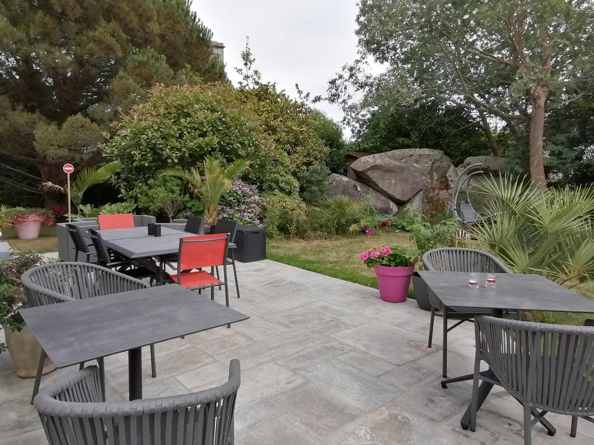Villa Des Fleurs D'Ajoncs Concarneau Exterior photo