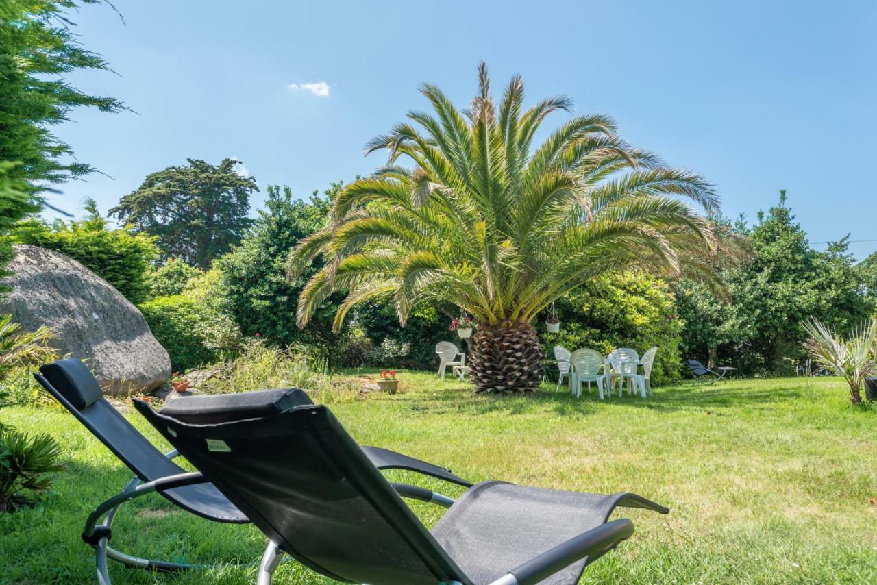 Villa Des Fleurs D'Ajoncs Concarneau Exterior photo